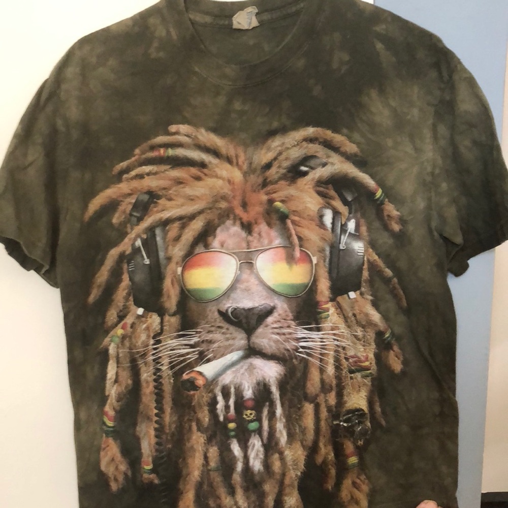 T shirt